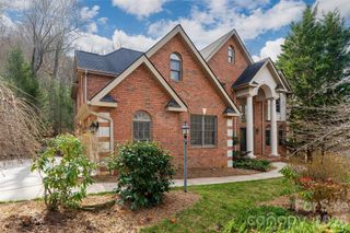 39 Windover Drive, Asheville, NC 28803