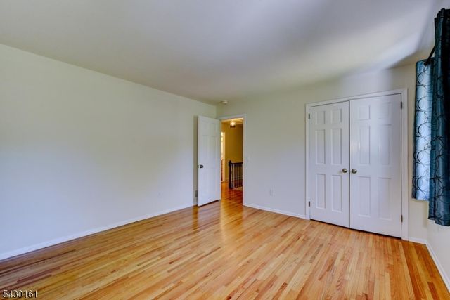 445 Brookview Ct, Branchburg Twp., NJ 08876