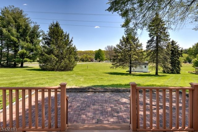 445 Brookview Ct, Branchburg Twp., NJ 08876