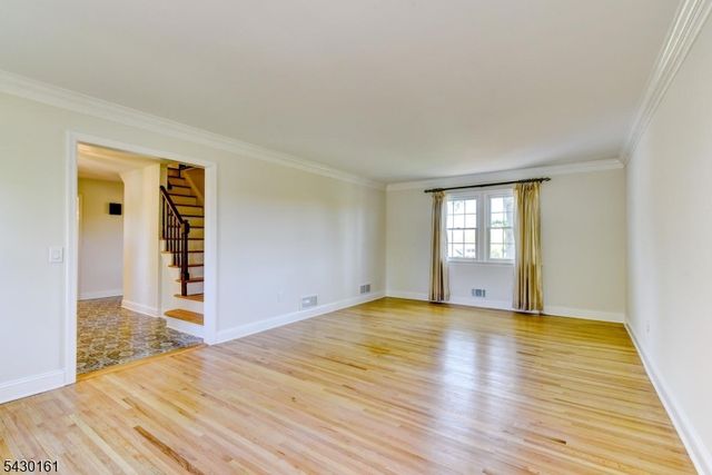 445 Brookview Ct, Branchburg Twp., NJ 08876