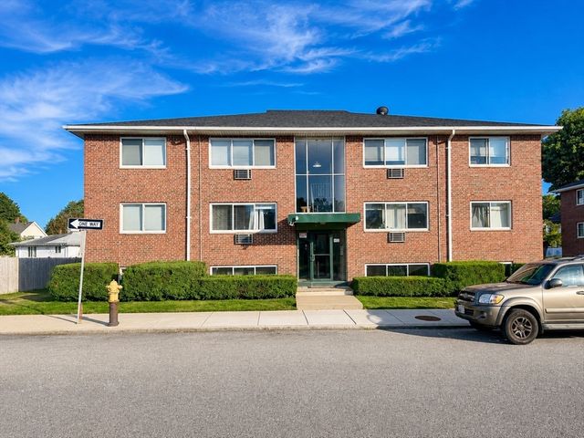 195 Salem Street 24, Medford, MA 02155