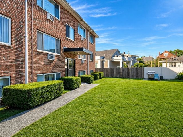 195 Salem Street 24, Medford, MA 02155