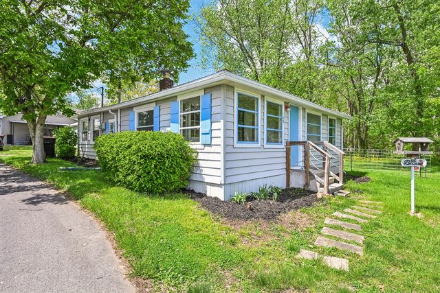 109 Beacon Light Lane, Buckeye Lake, OH 43008