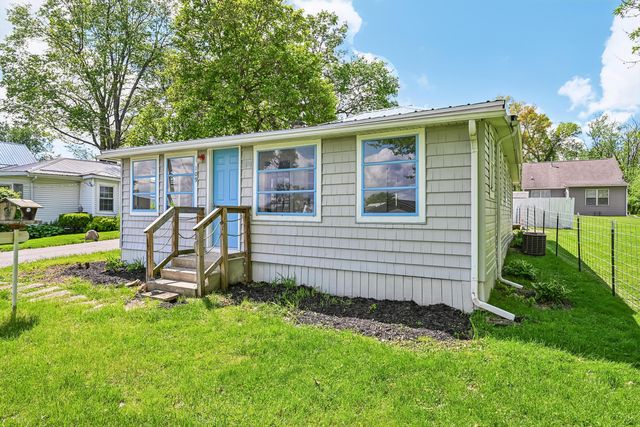109 Beacon Light Lane, Buckeye Lake, OH 43008