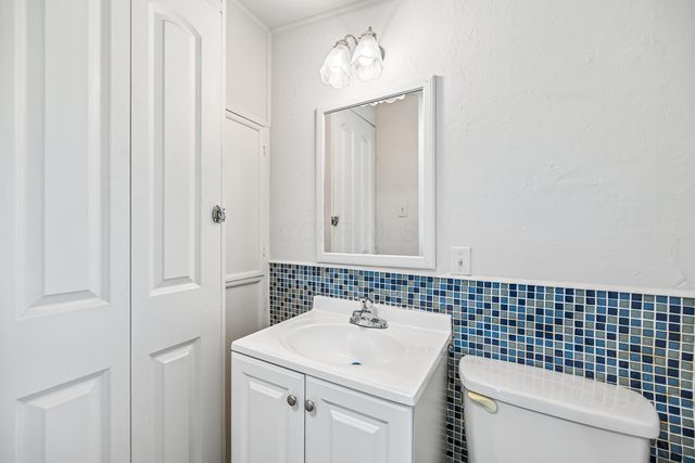 109 Beacon Light Lane, Buckeye Lake, OH 43008