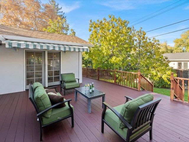 18255 McCoy Ave, Saratoga, CA 95070