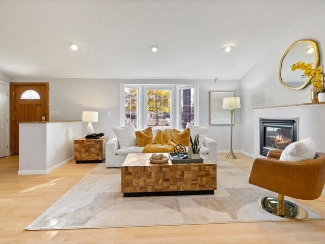 18255 McCoy Ave, Saratoga, CA 95070