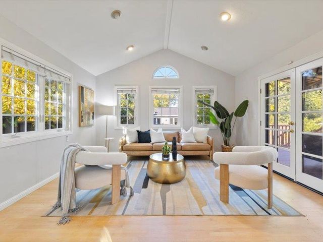 18255 McCoy Ave, Saratoga, CA 95070