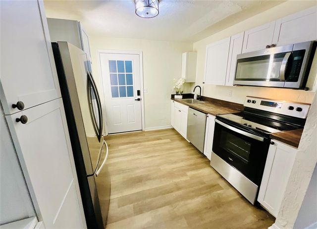 18713 CHARLOTTE AVENUE, Brooker, FL 32622