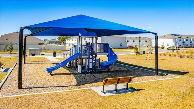 564 PRESTON COVE DRIVE, St Cloud, FL 34771