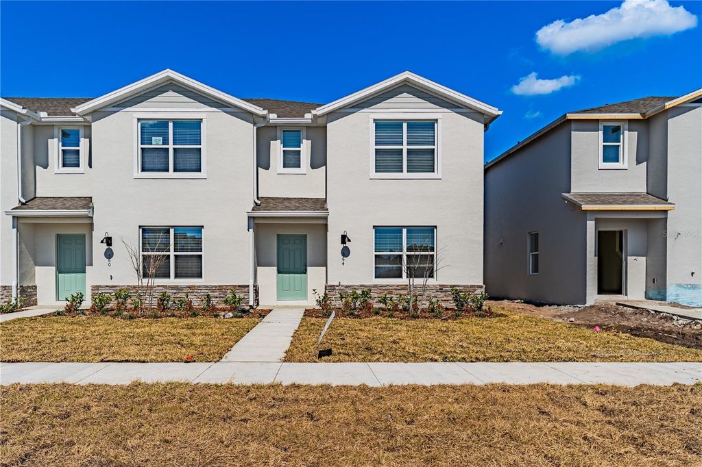 564 PRESTON COVE DRIVE, St Cloud, FL 34771