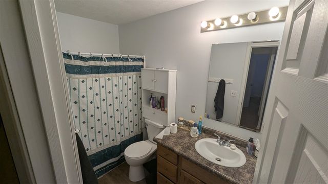 3226 Nazareth Road, Kalamazoo, MI 49048