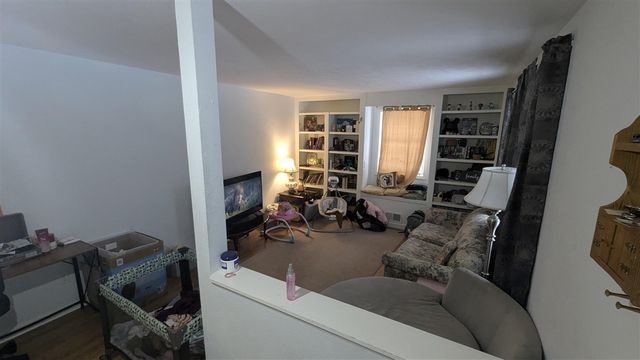 3226 Nazareth Road, Kalamazoo, MI 49048