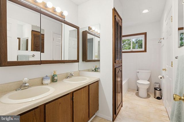 3893 COTTER DR, Edgewater, MD 21037