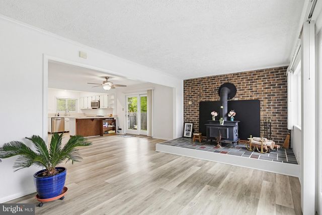 3893 COTTER DR, Edgewater, MD 21037