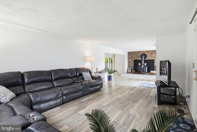 3893 COTTER DR, Edgewater, MD 21037
