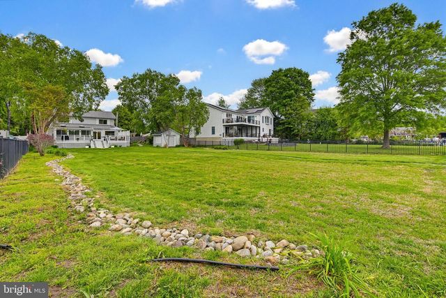 3893 COTTER DR, Edgewater, MD 21037