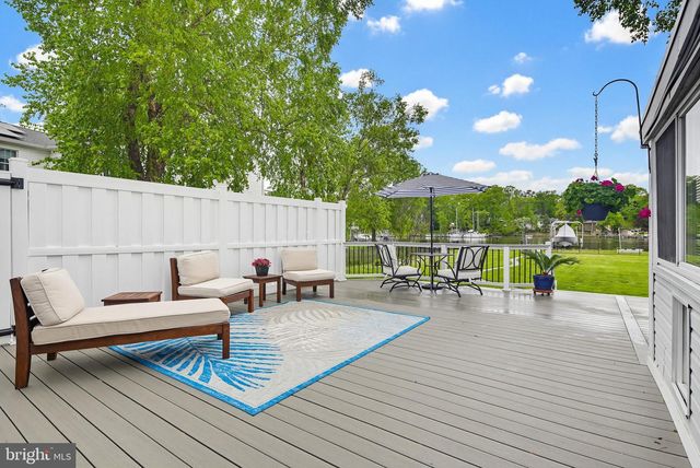 3893 COTTER DR, Edgewater, MD 21037