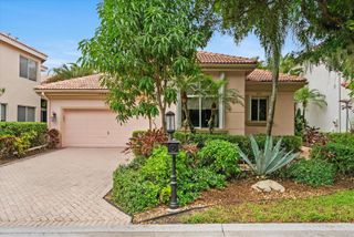 7081 Mallorca Crescent, Boca Raton, FL 33433