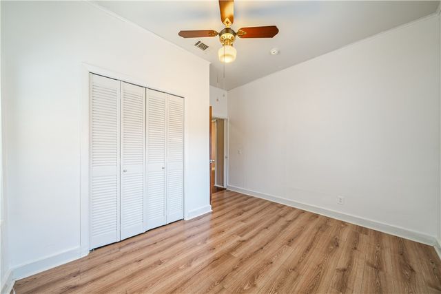 1205 10th St, Corpus Christi, TX 78404