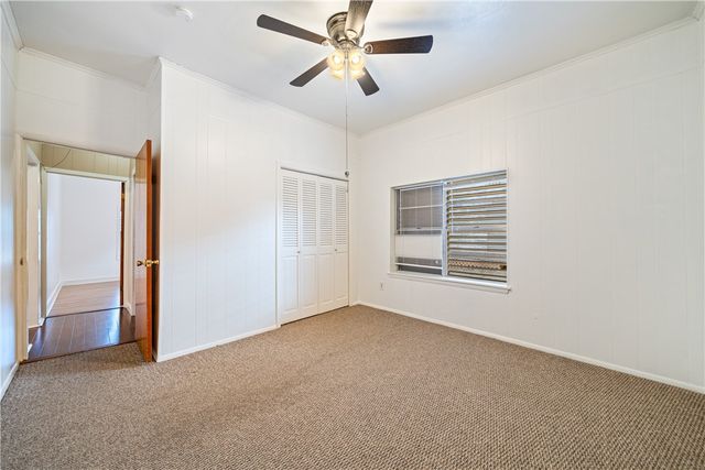 1205 10th St, Corpus Christi, TX 78404