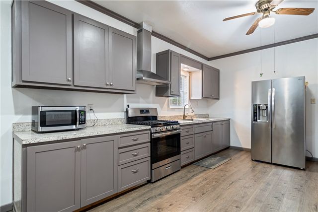 1205 10th St, Corpus Christi, TX 78404