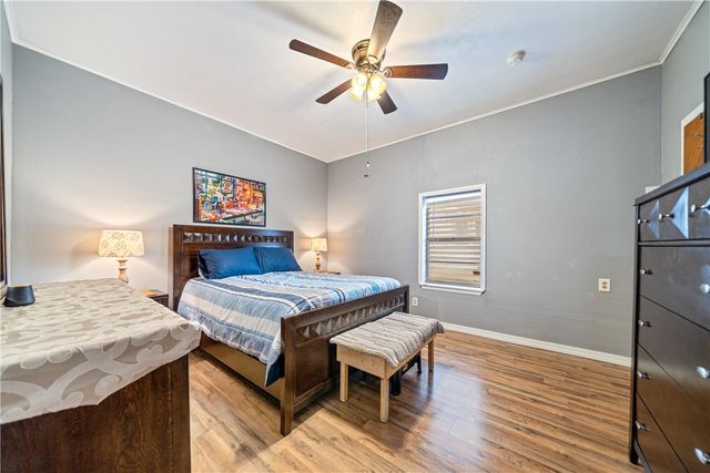 1205 10th St, Corpus Christi, TX 78404