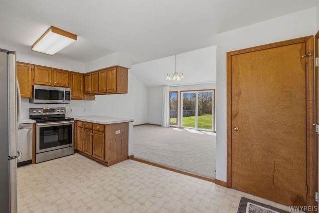 1340 Whitehaven Road, Grand Island, NY 14072