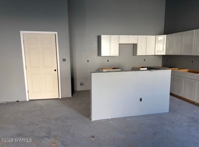 2861 E Springs Road, Las Cruces, NM 88011