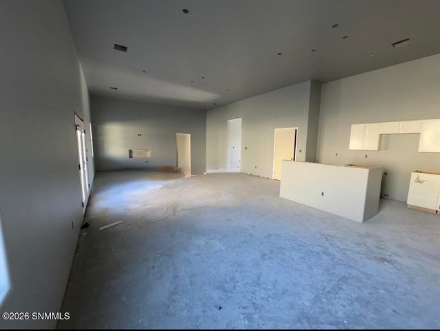 2861 E Springs Road, Las Cruces, NM 88011