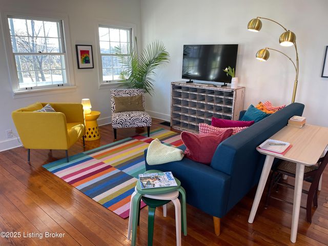 2041 Payne St, Louisville, KY 40206