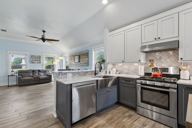 13724 Trail Break Drive, Fort Worth, TX 76052