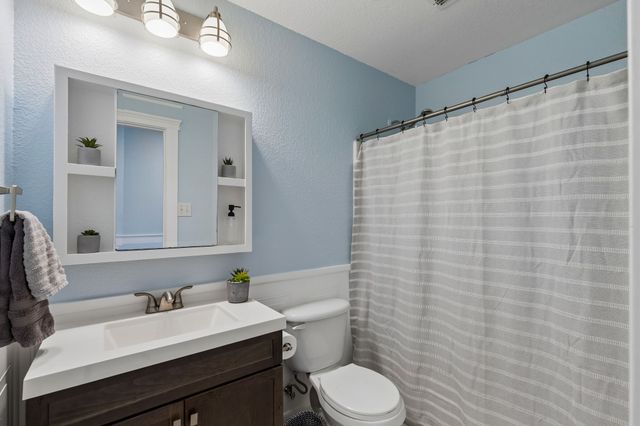 13724 Trail Break Drive, Fort Worth, TX 76052