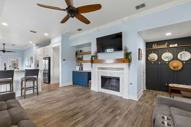 13724 Trail Break Drive, Fort Worth, TX 76052