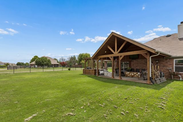 13724 Trail Break Drive, Fort Worth, TX 76052
