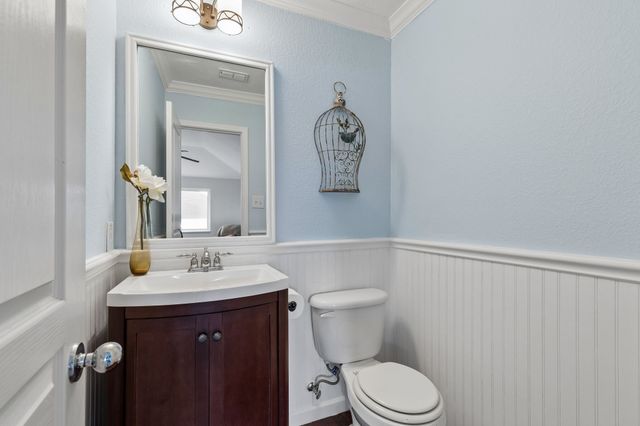 13724 Trail Break Drive, Fort Worth, TX 76052