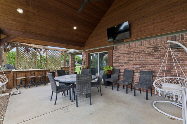 13724 Trail Break Drive, Fort Worth, TX 76052