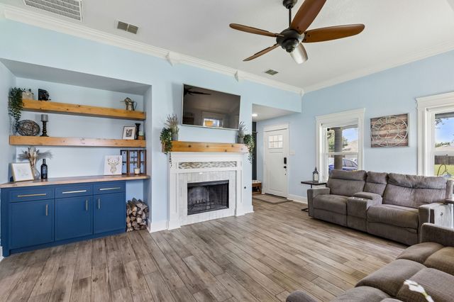 13724 Trail Break Drive, Fort Worth, TX 76052