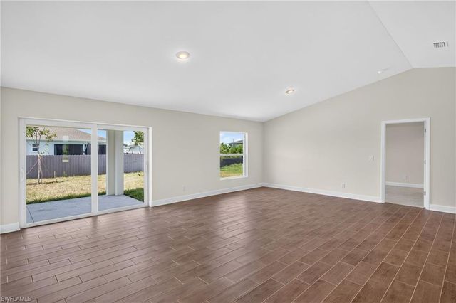 1131 NW 14th TER, Cape Coral, FL 33993