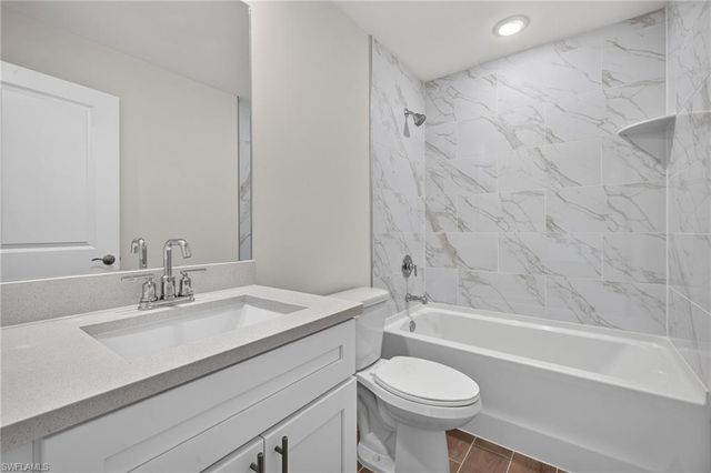 1131 NW 14th TER, Cape Coral, FL 33993