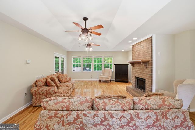 12 Whispering Pines Road NE, Rome, GA 30161