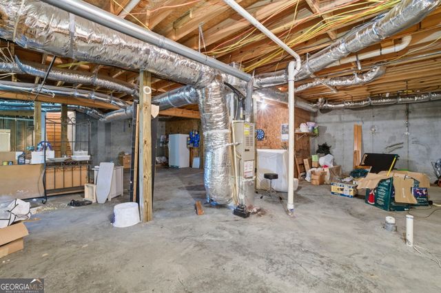 12 Whispering Pines Road NE, Rome, GA 30161