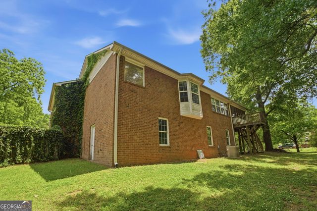 12 Whispering Pines Road NE, Rome, GA 30161