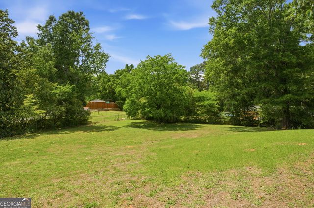 12 Whispering Pines Road NE, Rome, GA 30161