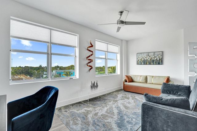 236 SE 5th Avenue 312, Delray Beach, FL 33483