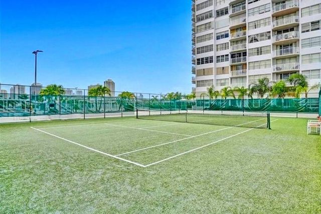 18031 Biscayne Boulevard 1104, Aventura, FL 33160