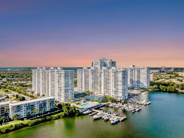 18031 Biscayne Boulevard 1104, Aventura, FL 33160