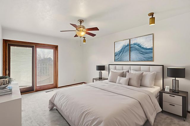 5801 Flor Del Rey NW, Albuquerque, NM 87120