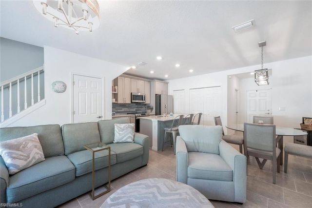 14195 Oviedo PL, Fort Myers, FL 33905