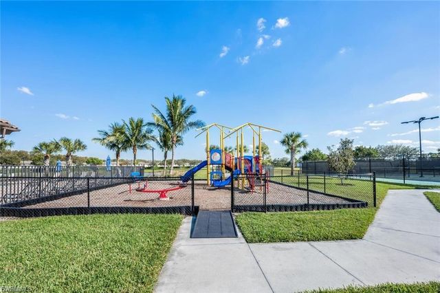 14195 Oviedo PL, Fort Myers, FL 33905